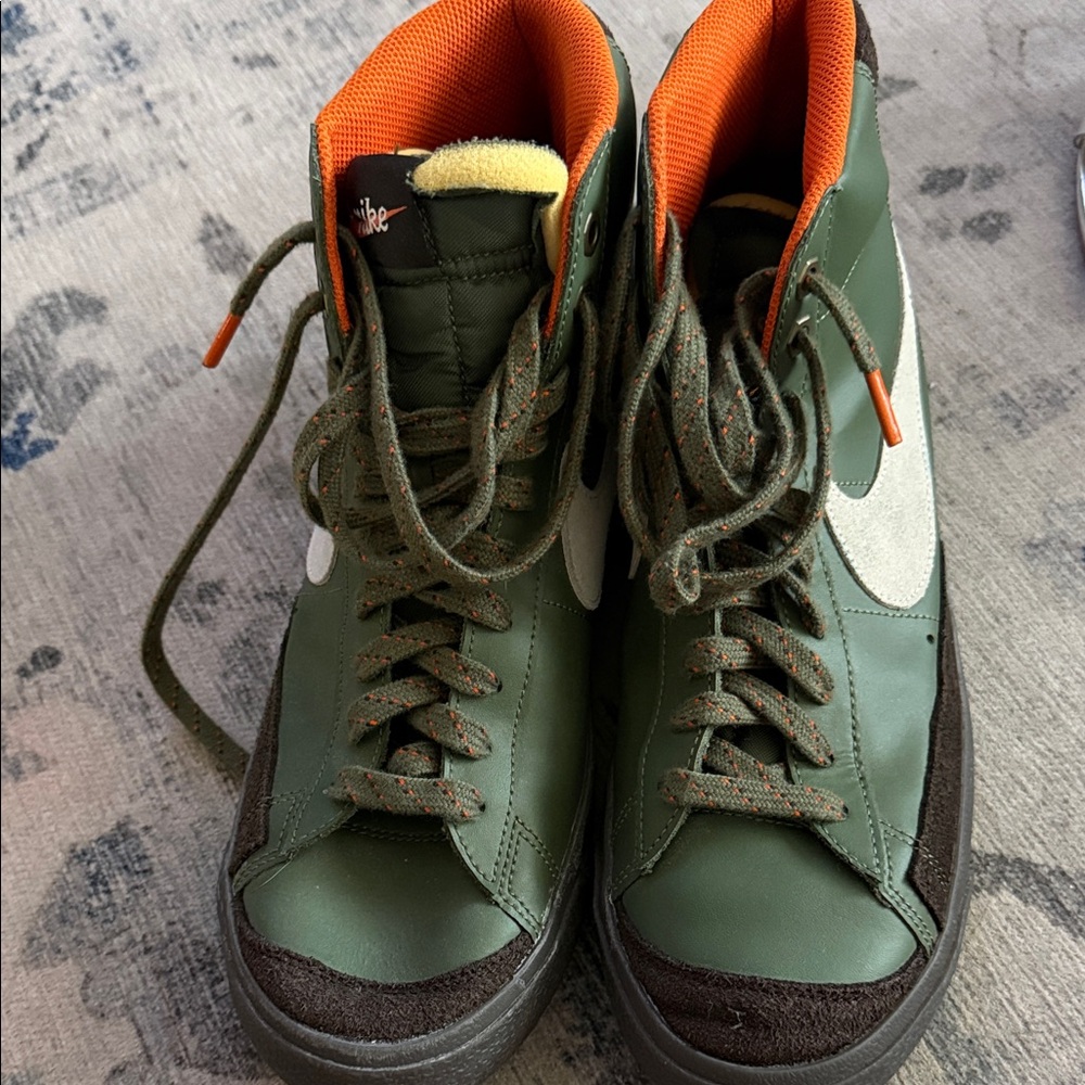 Nike Kids Sneakers - Green, Orange, and White